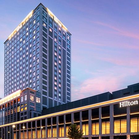 Hotel Hilton Hiroshima Exterior foto